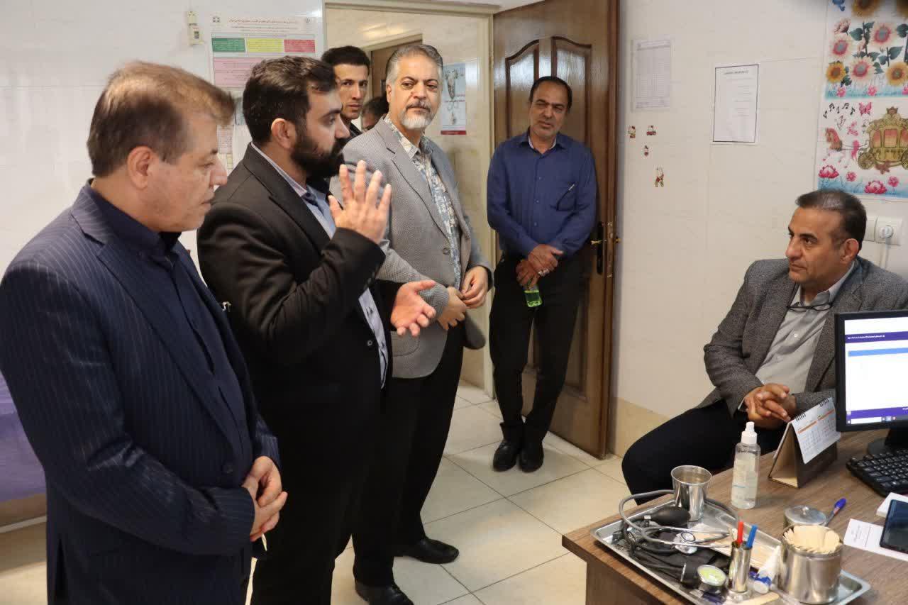 بازدید رئیس دانشگاه علوم پزشکی اراک از درمانگاه بیمارستان امام خمینی(ره) محلات با محوریت پزشکی خانواده و نظام ارجاع